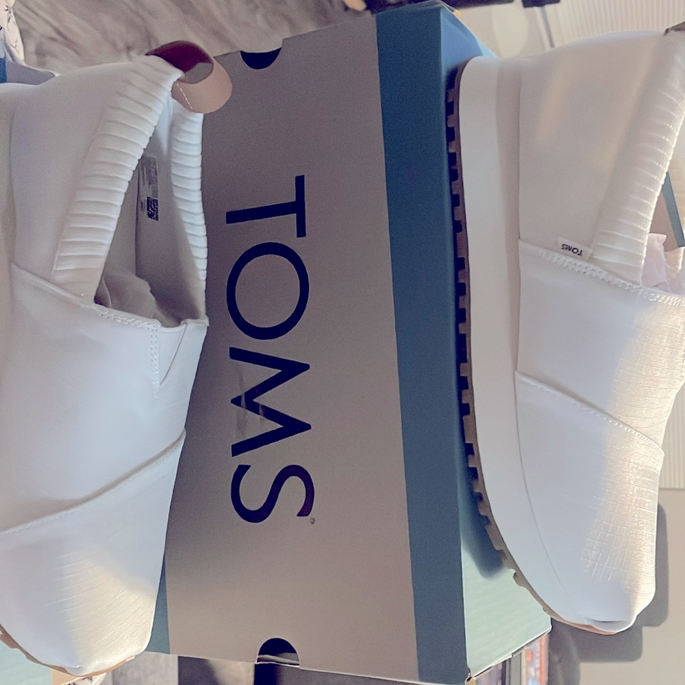 TOMS Women's Alpargata Resident 2.0 Slip On Trainer sneakers